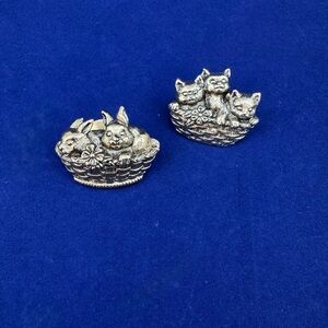 Vintage 1990 Avon Basket of Love Pins - Set of 2 (Kittens & Bunnies)